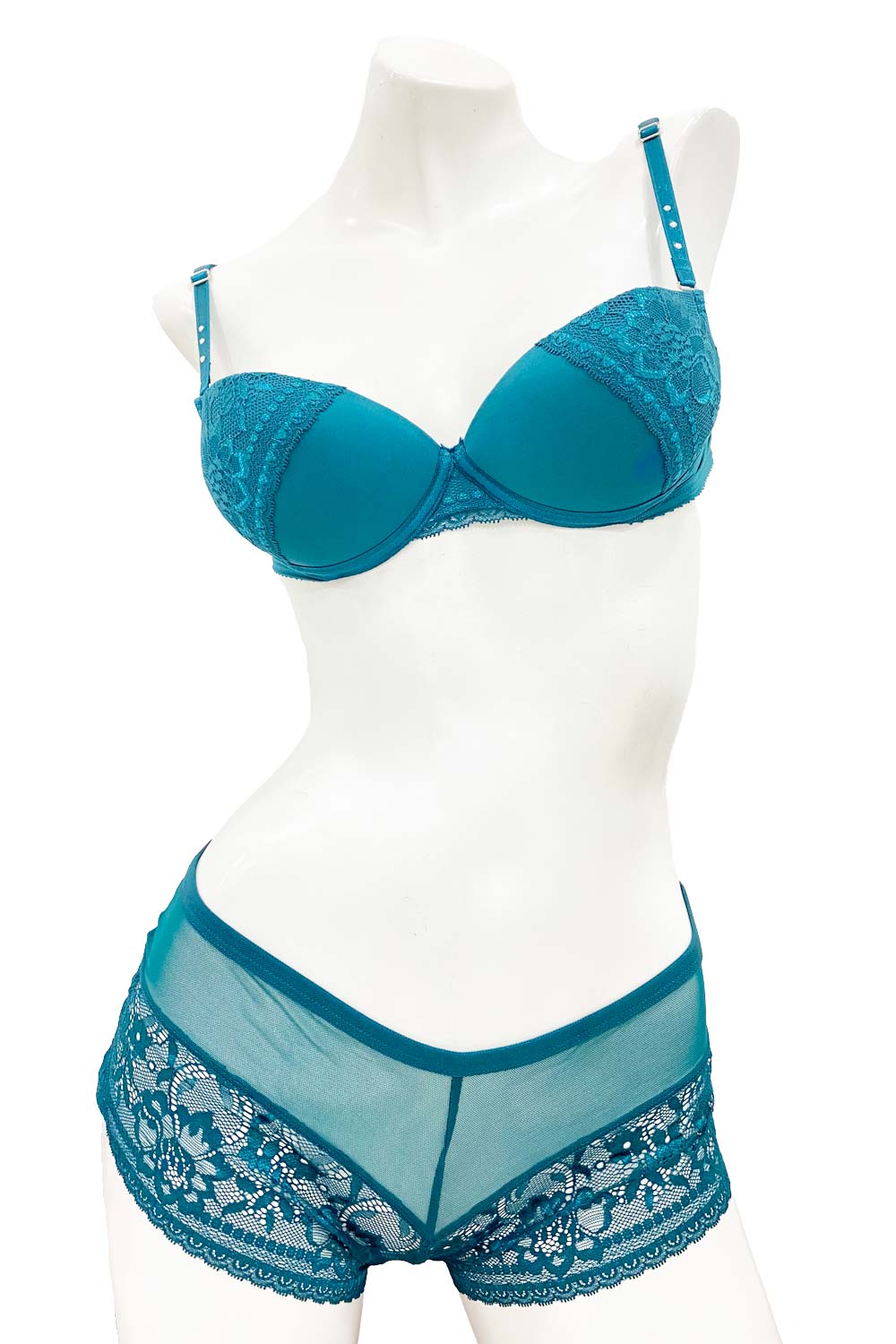 CONJUNTO MUJER BRASIER Y CACHETERO EN ENCAJE