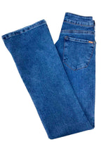 JEAN MUJER TIRO ALTO WIDE LEG TACHUELAS DECORATIVAS AZUL