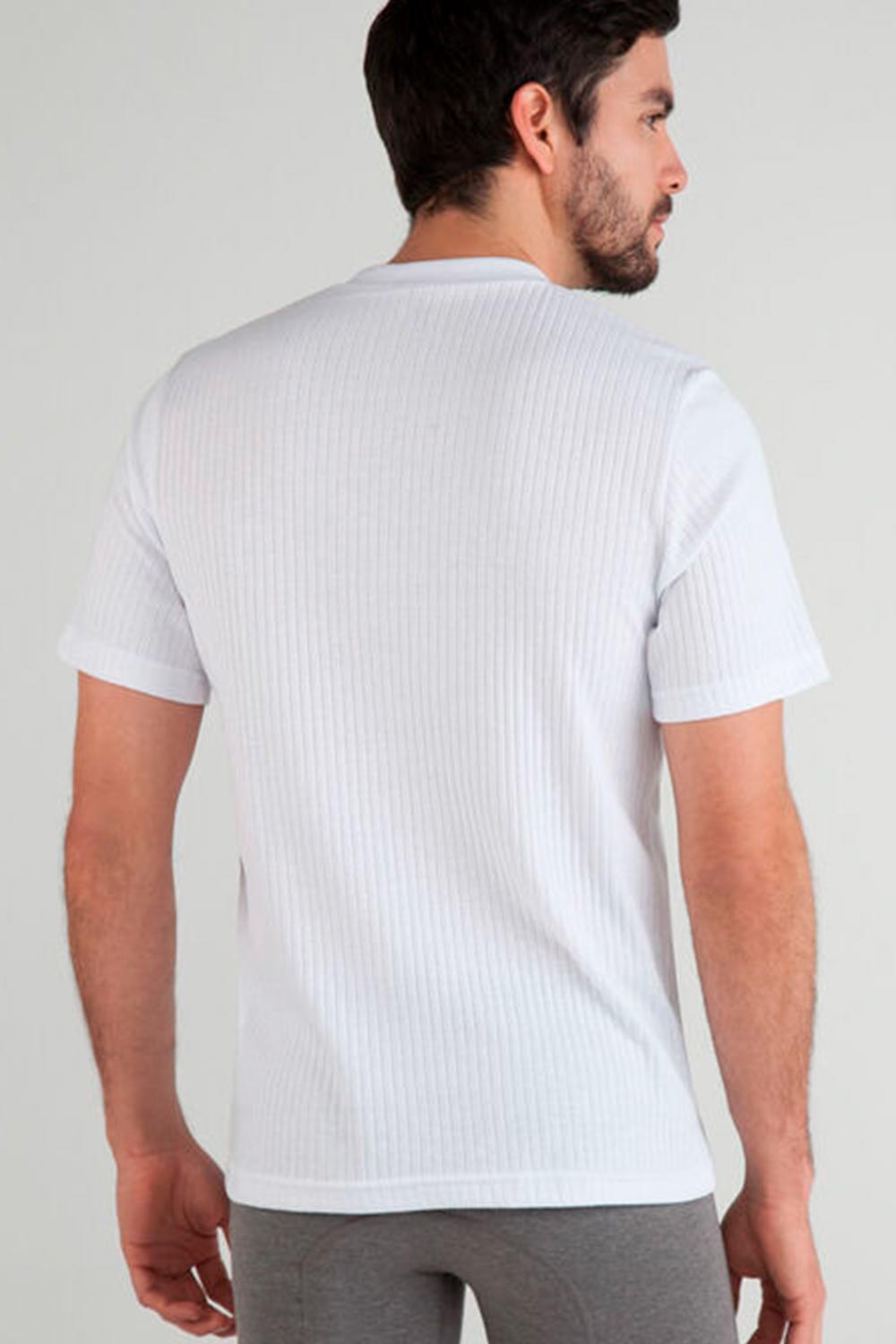 CAMISETA HOMBRE ACANALADA CUELLO V