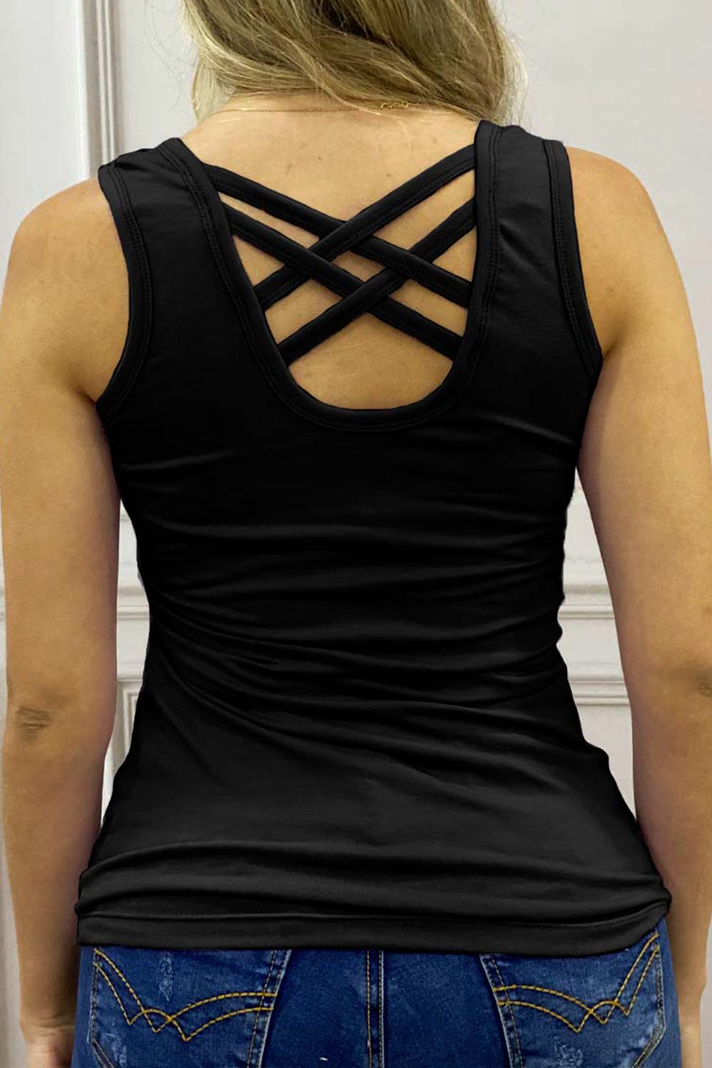 BLUSA MUJER BASICA CON TIRAS CRUZADAS EN LA ESPALDA