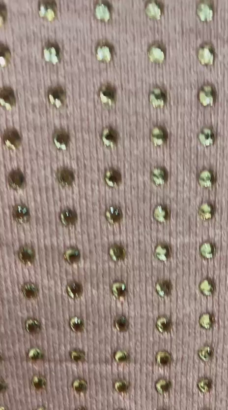 BLUSA MUJER MANGA CORTA CUELLO ALTO Y DETALLES TEXTURIZADOS